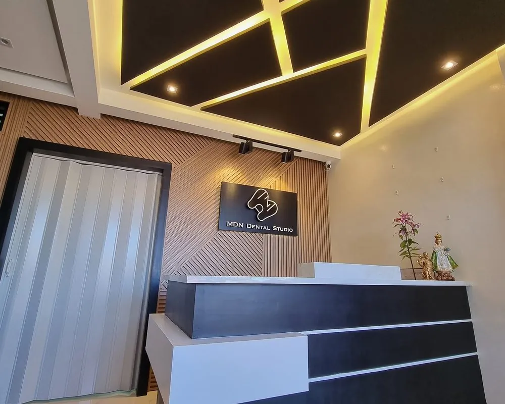 MDN Dental Studio reception